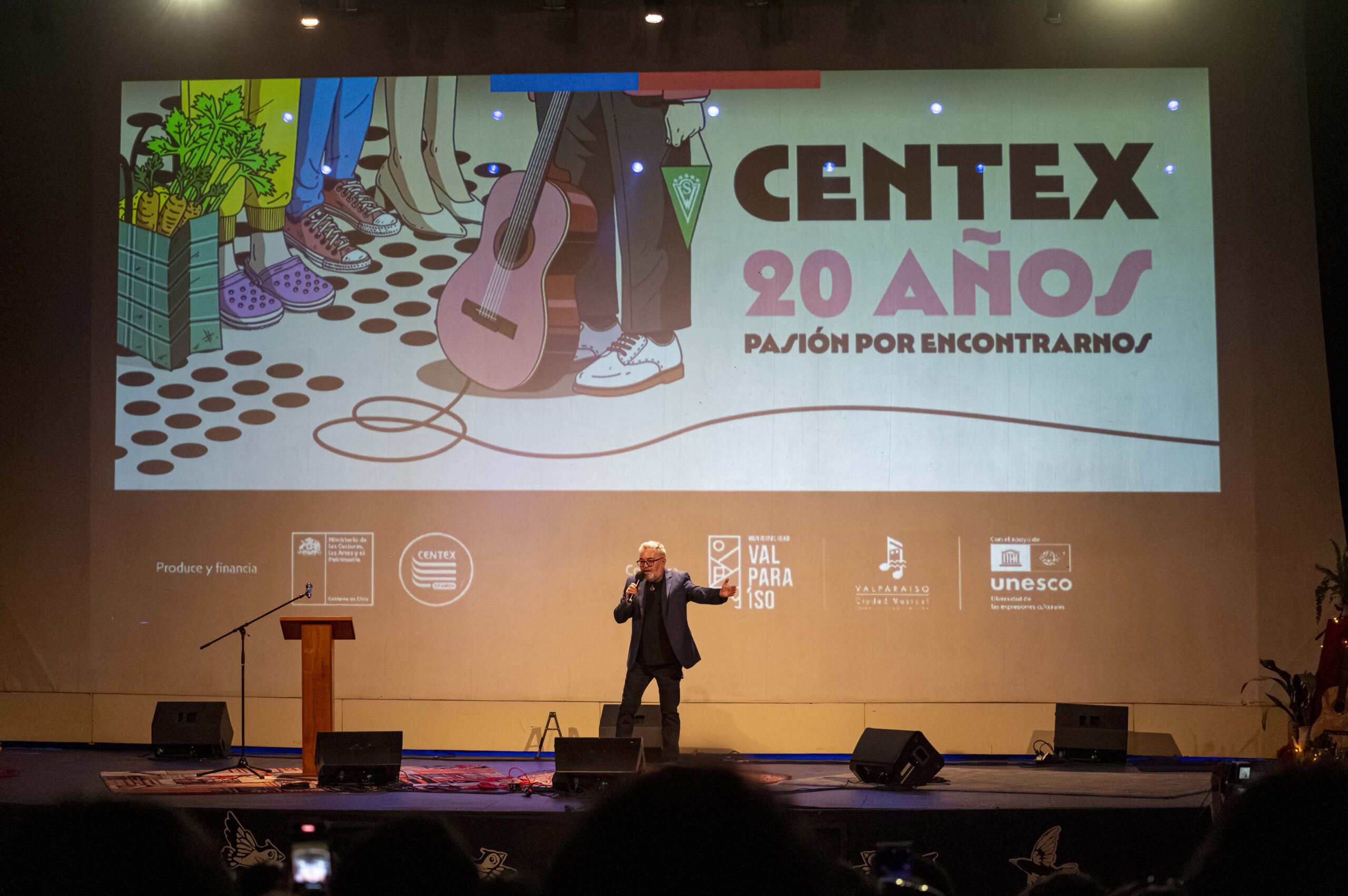 El afecto afloró en celebración de los 20 años de Centex